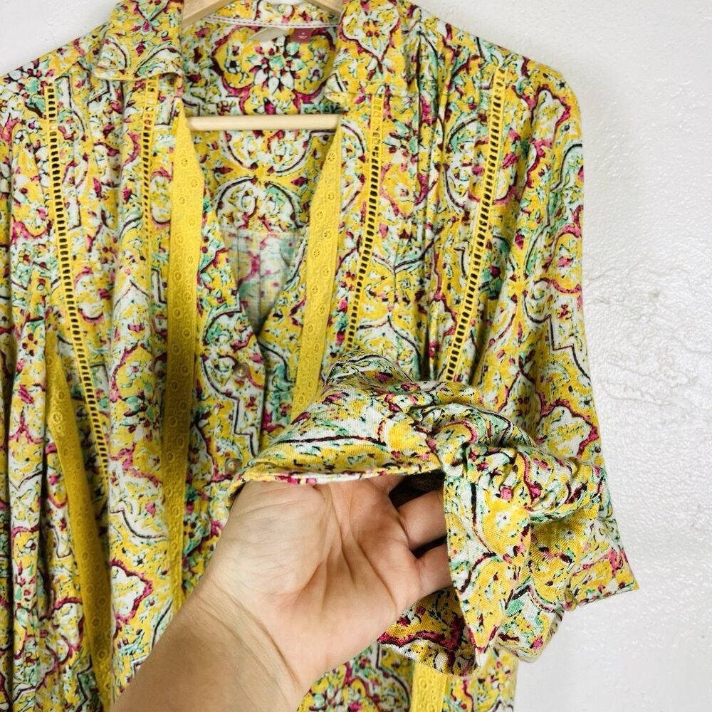 Anthropologie Pilcro Pintuck Peasant Blouse Yellow Floral Lace Trim Size S - Picture 14 of 16